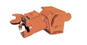 Shore supply receptacle